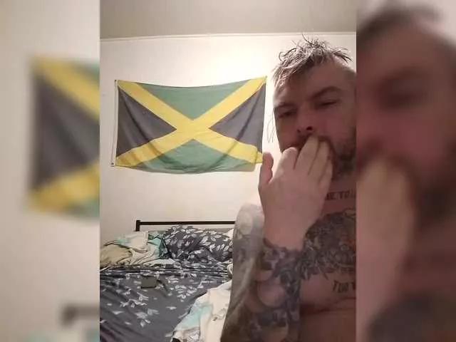 Offline AliceFoxy777 on BongaCams