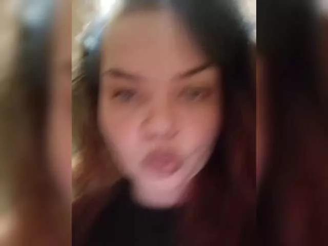 Offline AliceFoxy777 on BongaCams