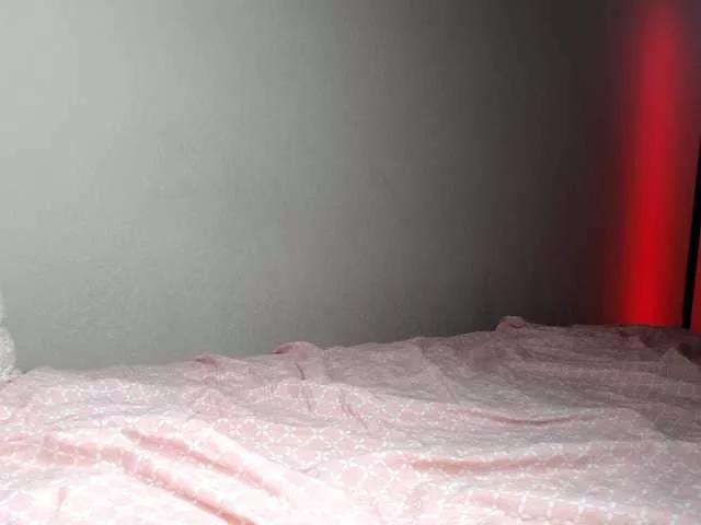 Freechat aliceTurner21 on BongaCams