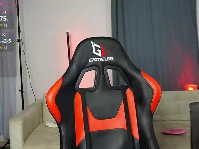 Freechat aliceTurner21 on BongaCams