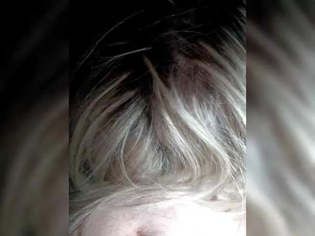 Offline Angelanddevil777 on BongaCams