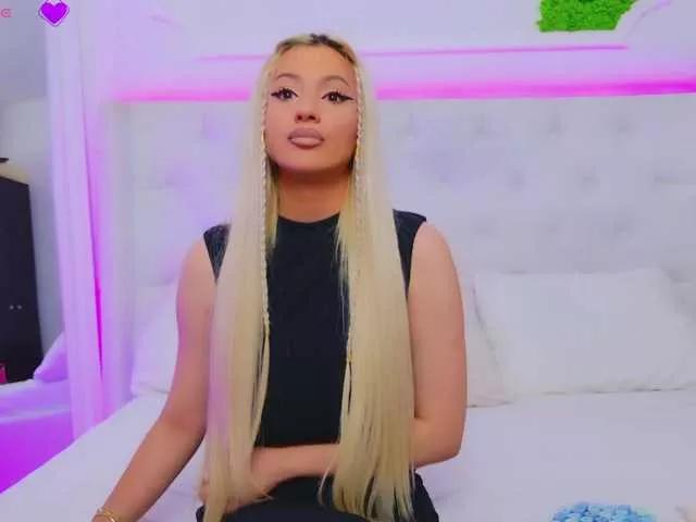 AriannaSins on BongaCams 