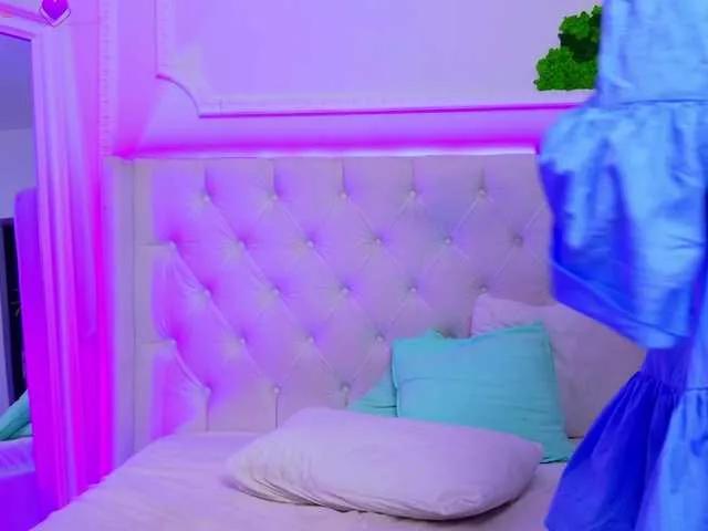 AriannaSins on BongaCams 