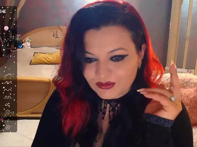 Offline Ariellefoxy on BongaCams