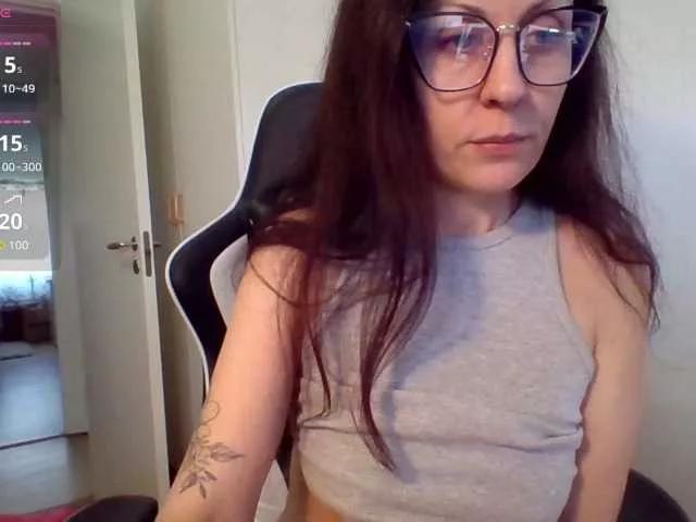 Offline Athenaplay1 on BongaCams