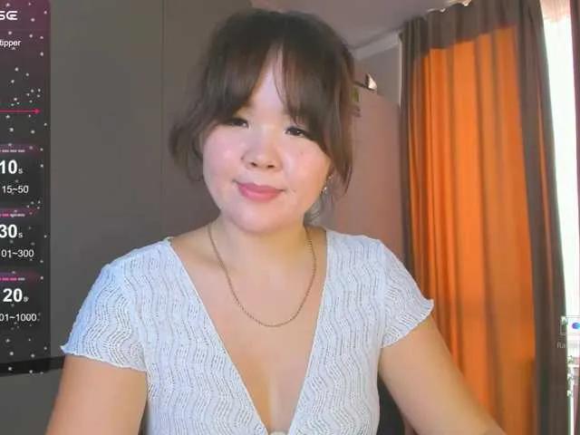 Offline azur-moon on BongaCams