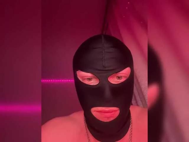 Offline Bella-Oskar on BongaCams