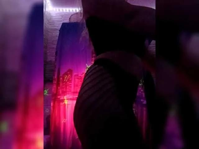 Freechat Bonnie777Clyde on BongaCams