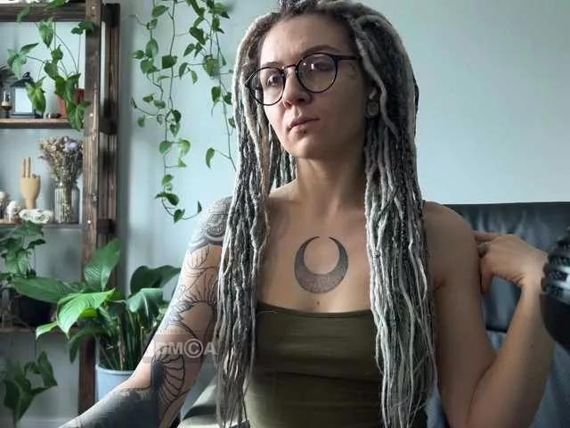 Freechat bySOVA on BongaCams