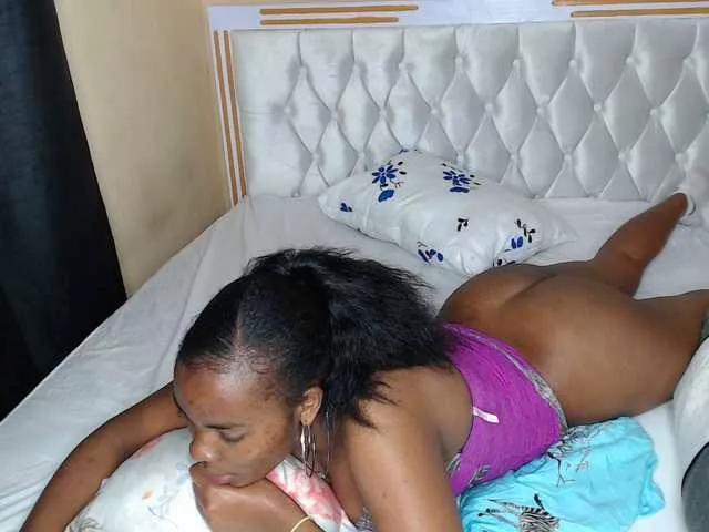 Freechat Cece-16 on BongaCams