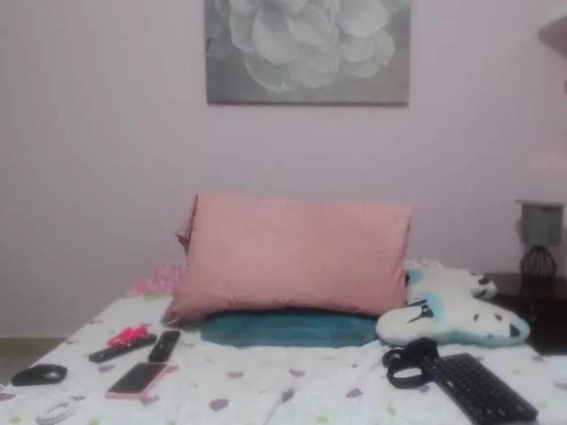 Offline CindyCraw on BongaCams