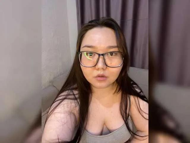 DebbieLu on BongaCams 