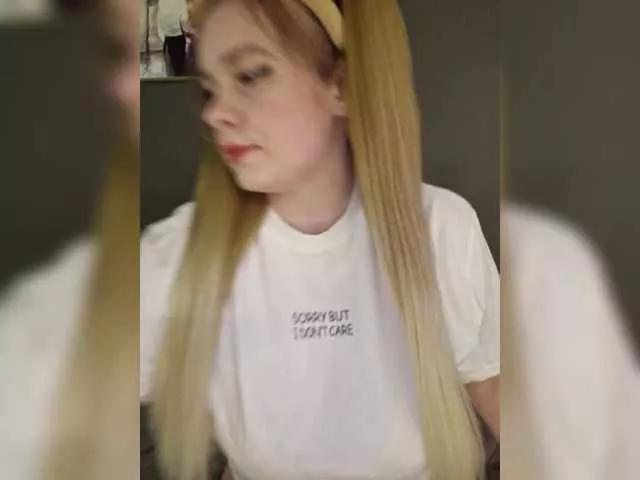 Freechat Detka-bez-monetki on BongaCams