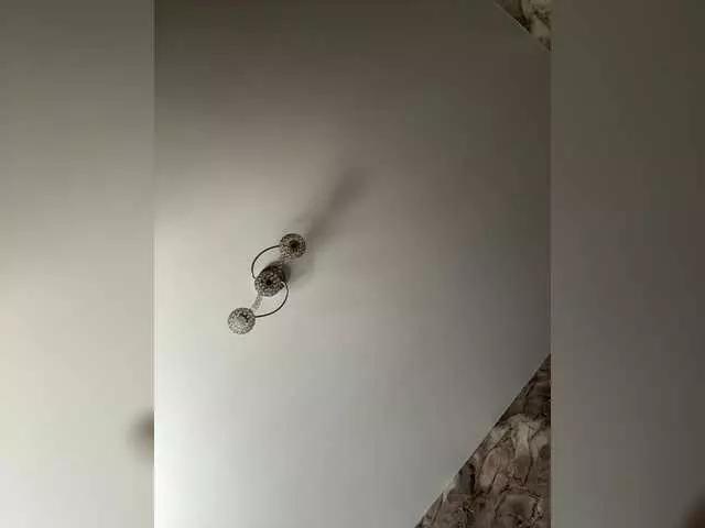 dkarsar777 — Hello!Welcome to my room!