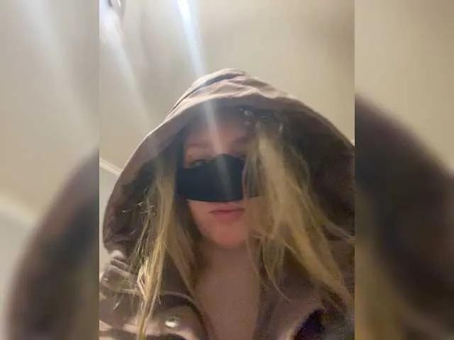 Donut-red — Freechat on BongaCams