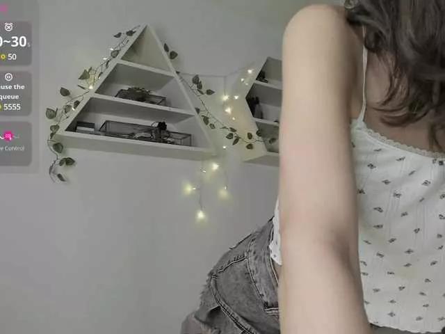 Freechat eden-heaven on BongaCams