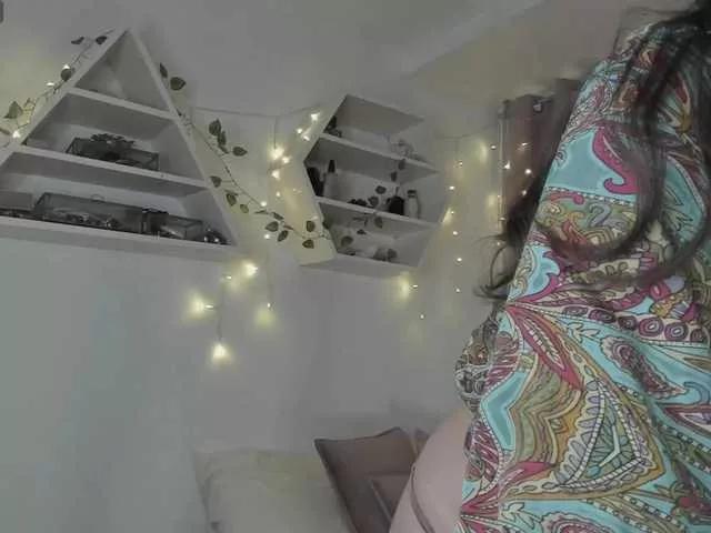 Freechat eden-heaven on BongaCams