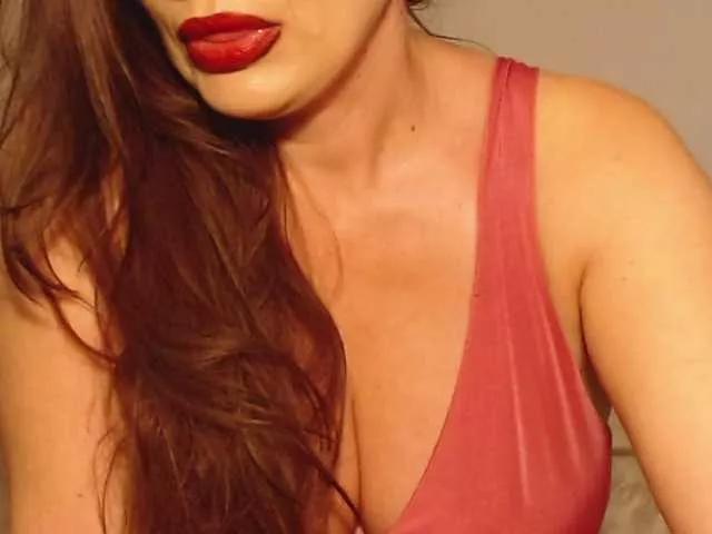 ellaine on BongaCams 