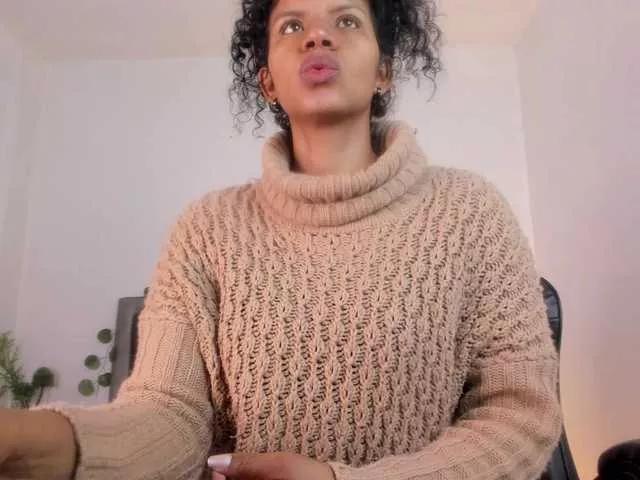 Freechat Ellie-Alves on BongaCams