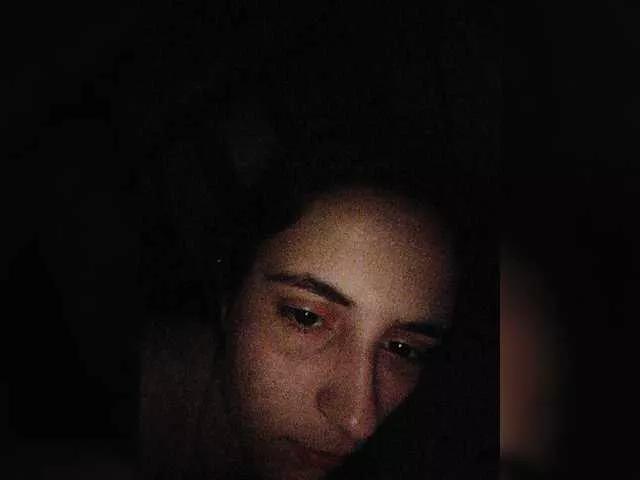 Offline Emaprincessa on BongaCams