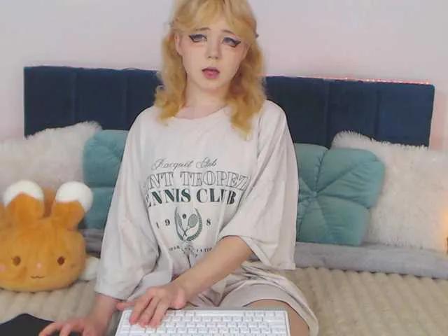 EmilyAngels — Patient people who can withstand intrigue before receiving the desired)