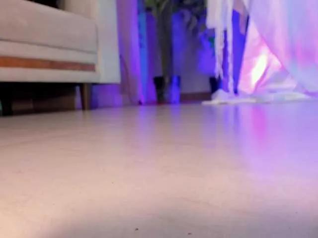 BongaCams EsmeraldaGrace is Freechat EsmeraldaGrace — I love it when they support me, that means they like my show and get horny with my body.