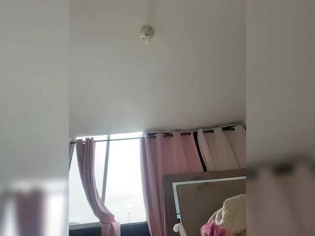 Evellyyn on BongaCams 