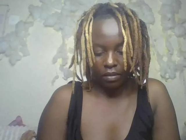 freakcurvy8 — Wanna know what makes me horny? When you chase me...tip like you mean it. When you treat me like the prize I am. I get wet when I'm in control. Spoil me and I'll make a mess for you