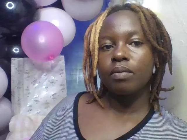 Offline freakcurvy8 on BongaCams