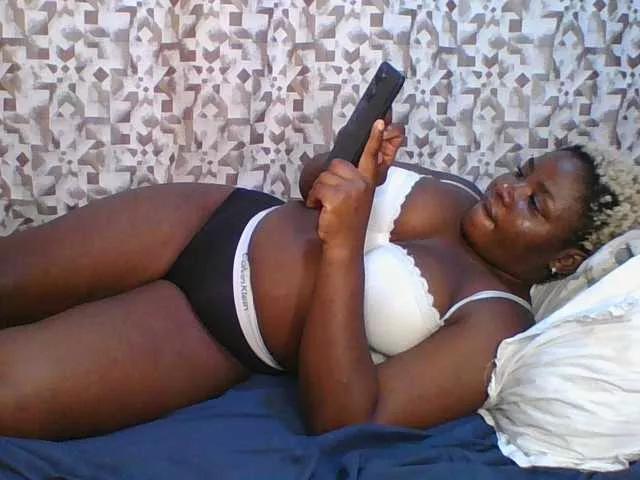 Offline Hornyskyller on BongaCams