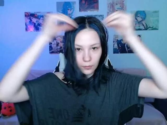 Offline Hugo-Min on BongaCams