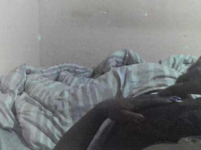 Offline Hunterschoice on BongaCams