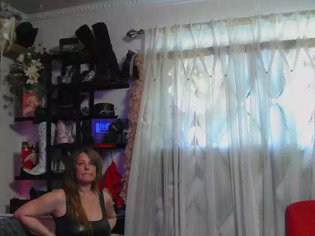 Offline JadeandDamon on BongaCams