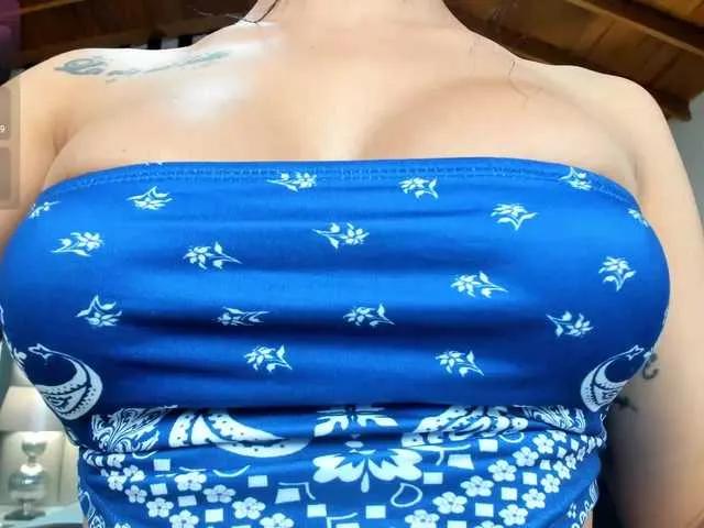 BongaCams KatieNolanX is Freechat KatieNolanX — I love gentle people, who knows how to make a woman feels real good and give me princess treatment