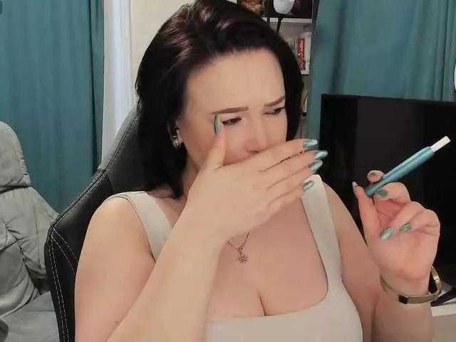 Offline Katniss-K on BongaCams