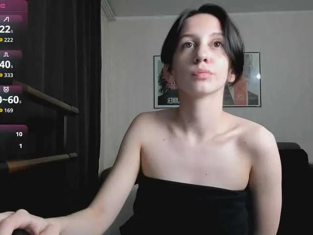 KatriCrush — I love bdsm, bondage, submission and dancing, very aroused by virtual and role-playing games