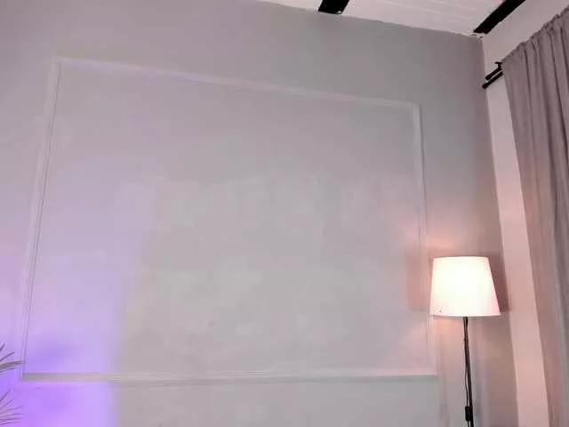 Offline Kendallbleer on BongaCams