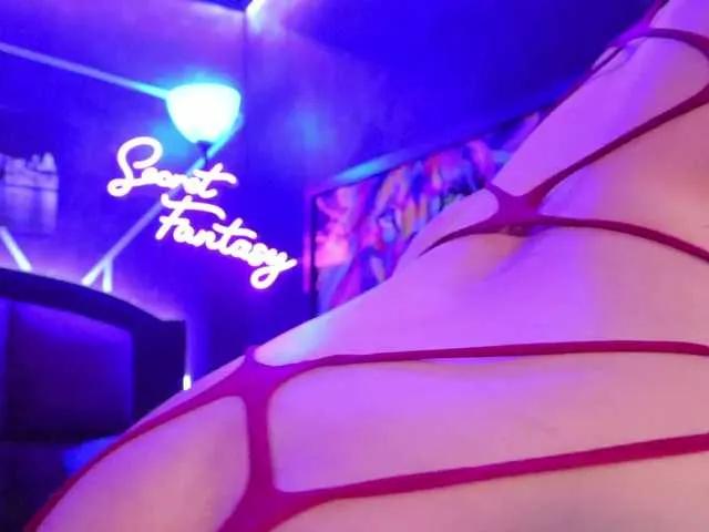 KikiandMax on BongaCams 