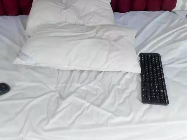 KinkyCutie on BongaCams 