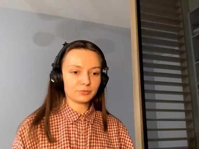 KittieRusu — I like people who aren't afraid to show their individuality! I adore men with a strong inner core, incredible charisma and a good sense of humor. I believe that people need each other to exchange emotions