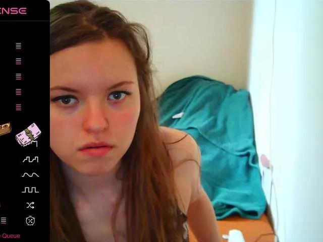 Offline Lady-Caroline on BongaCams