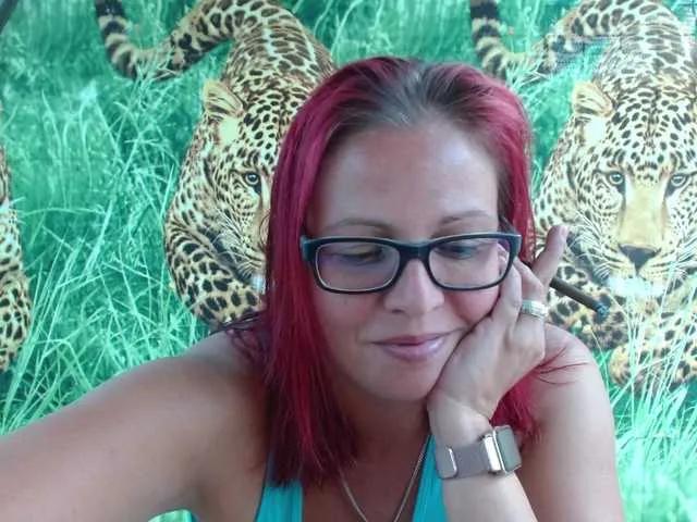 Freechat LadyHellene on BongaCams