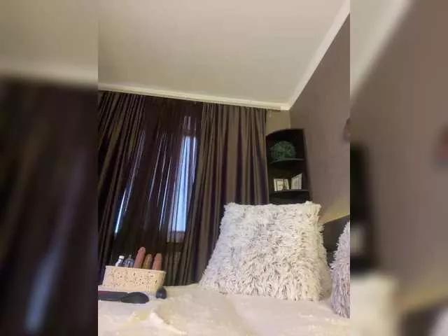 lanysikk — I love it when you caress my pussy at maximum Lovens vibrations!