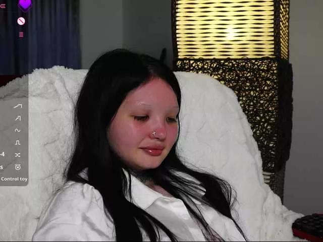 Freechat Leinbone on BongaCams