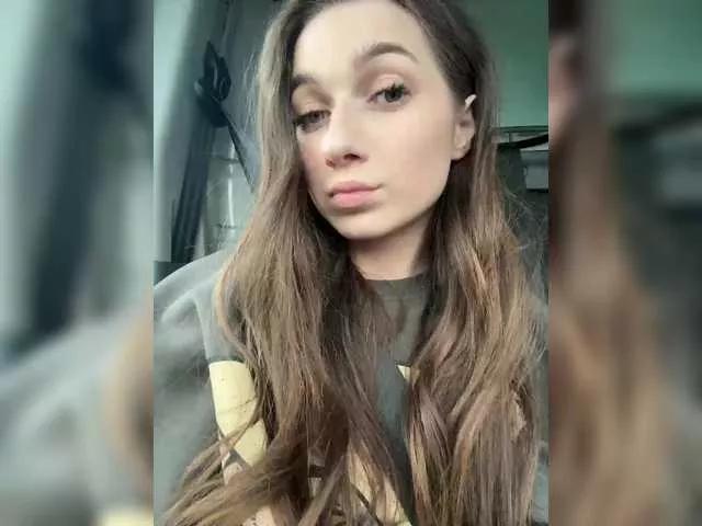 LiizzOK on BongaCams 