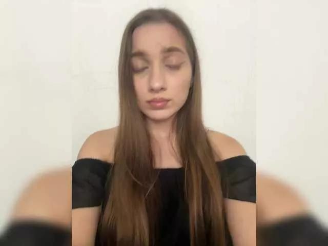 LiizzOK on BongaCams 