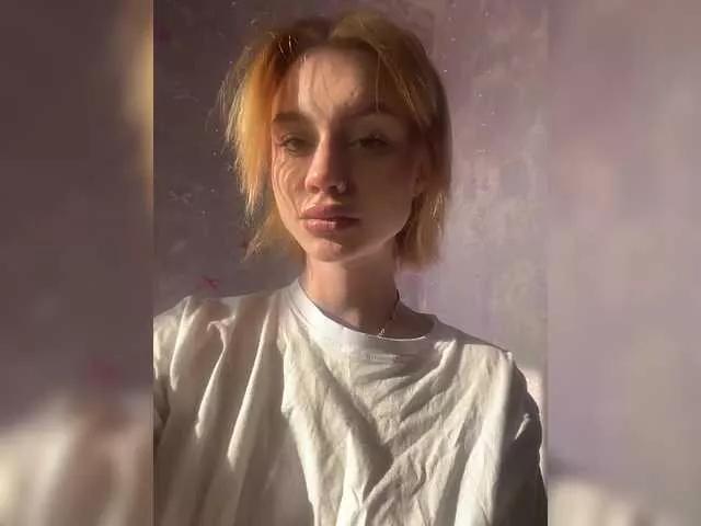 Freechat Linaaa on BongaCams