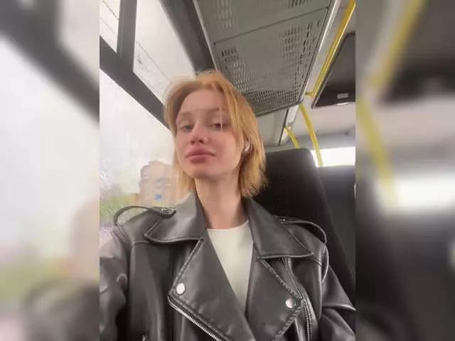 Freechat Linaaa on BongaCams