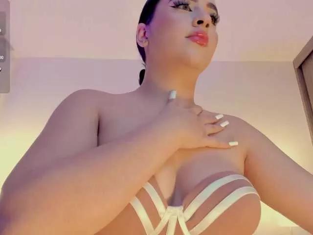 Freechat LindseyMoss on BongaCams