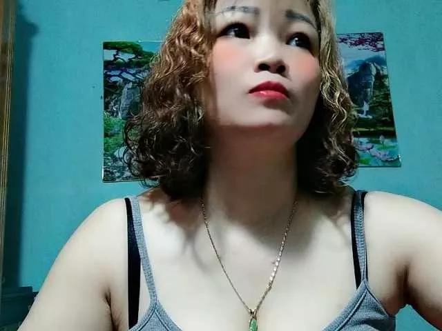 Freechat Linhanhsex2k on BongaCams